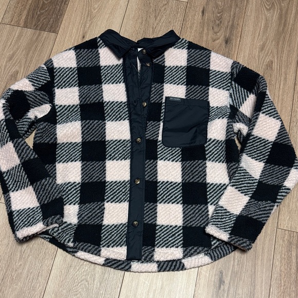 Columbia NWT L  PINK BLACK Plaid FLEECE WARM COMFY SHACKET - Picture 4 of 5